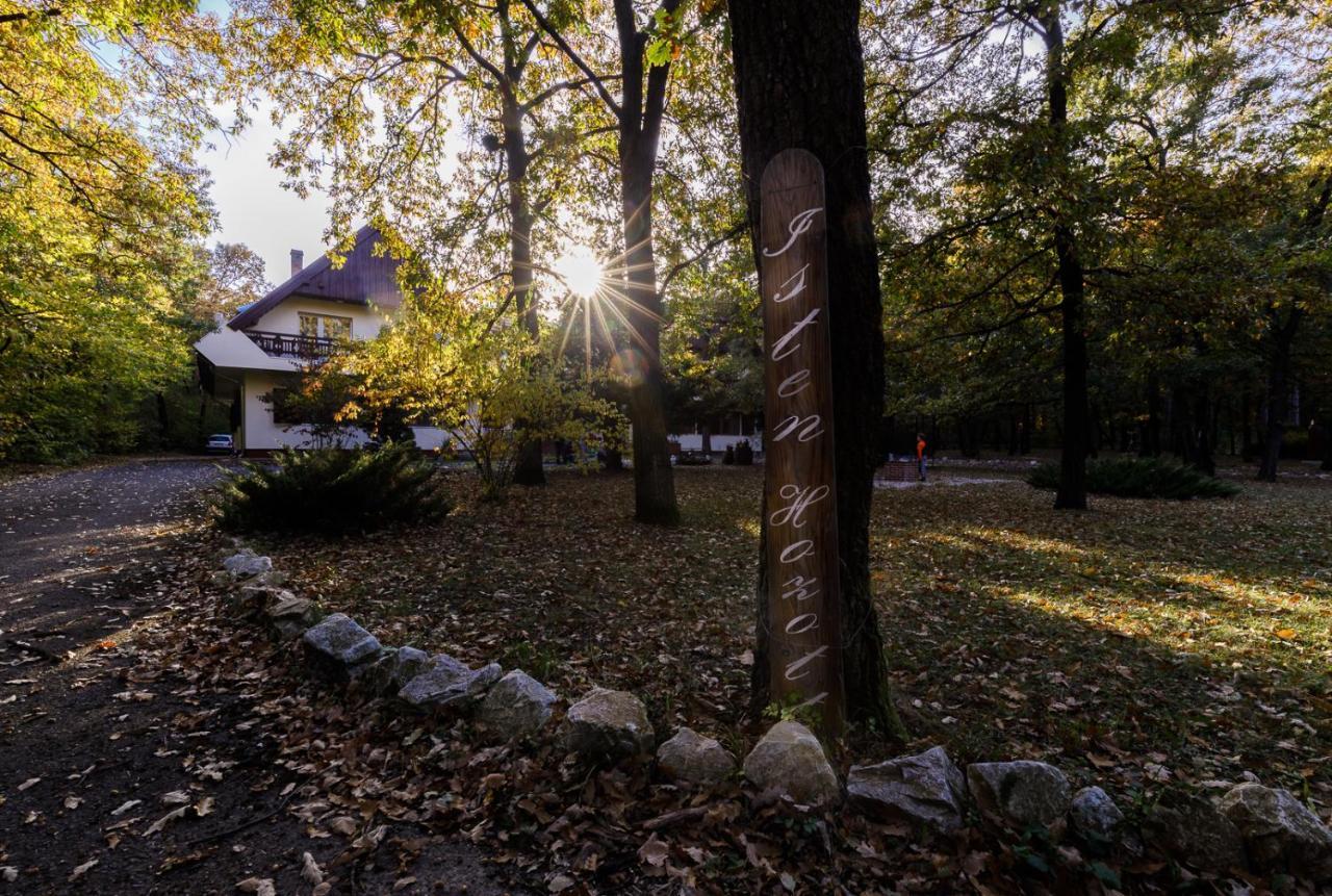 Zseri Vadaszhaz Fehérvárcsurgó Bagian luar foto